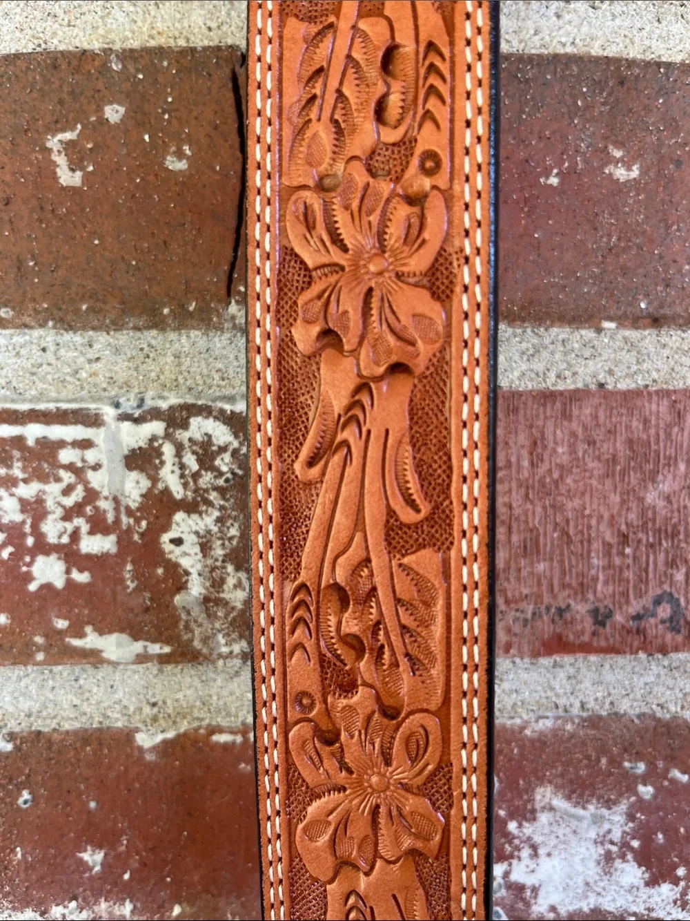 Montana Silversmith Hand Tooled Leather Belt Size 28